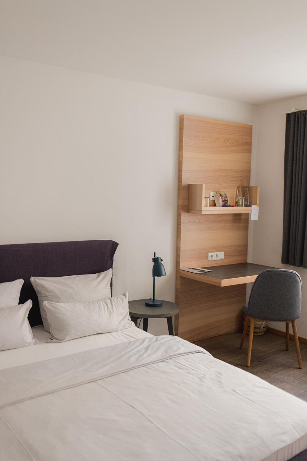 Hotel Stadthaus Erlangen Bagian luar foto