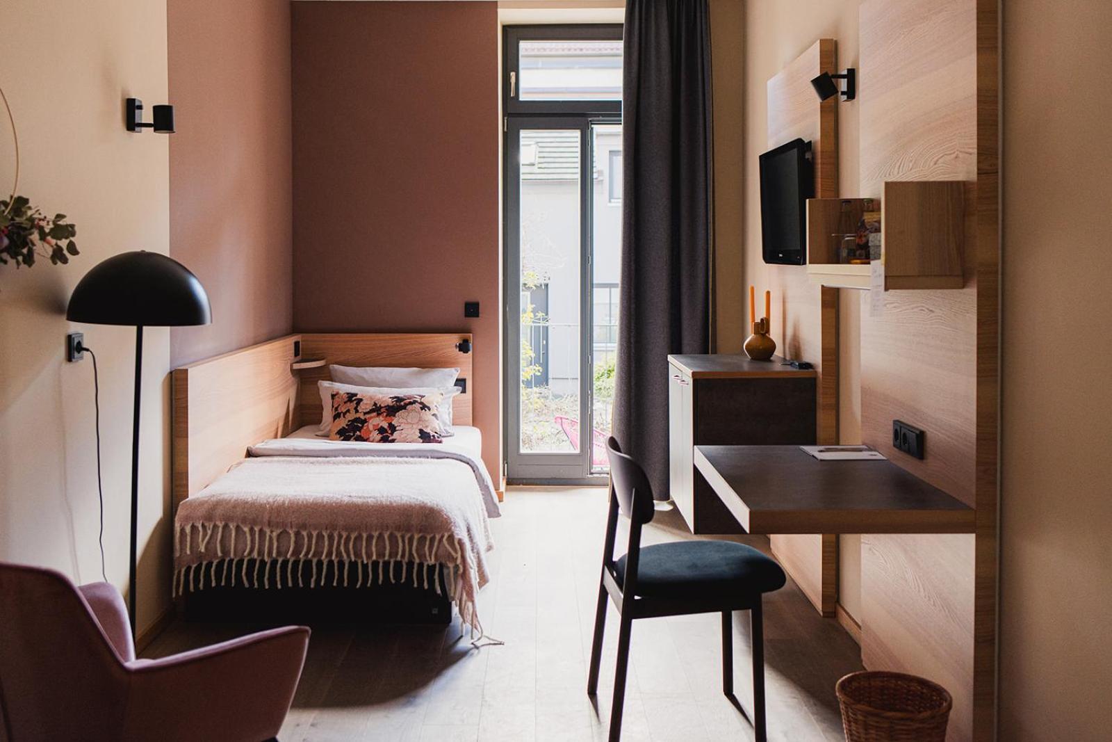 Hotel Stadthaus Erlangen Bagian luar foto