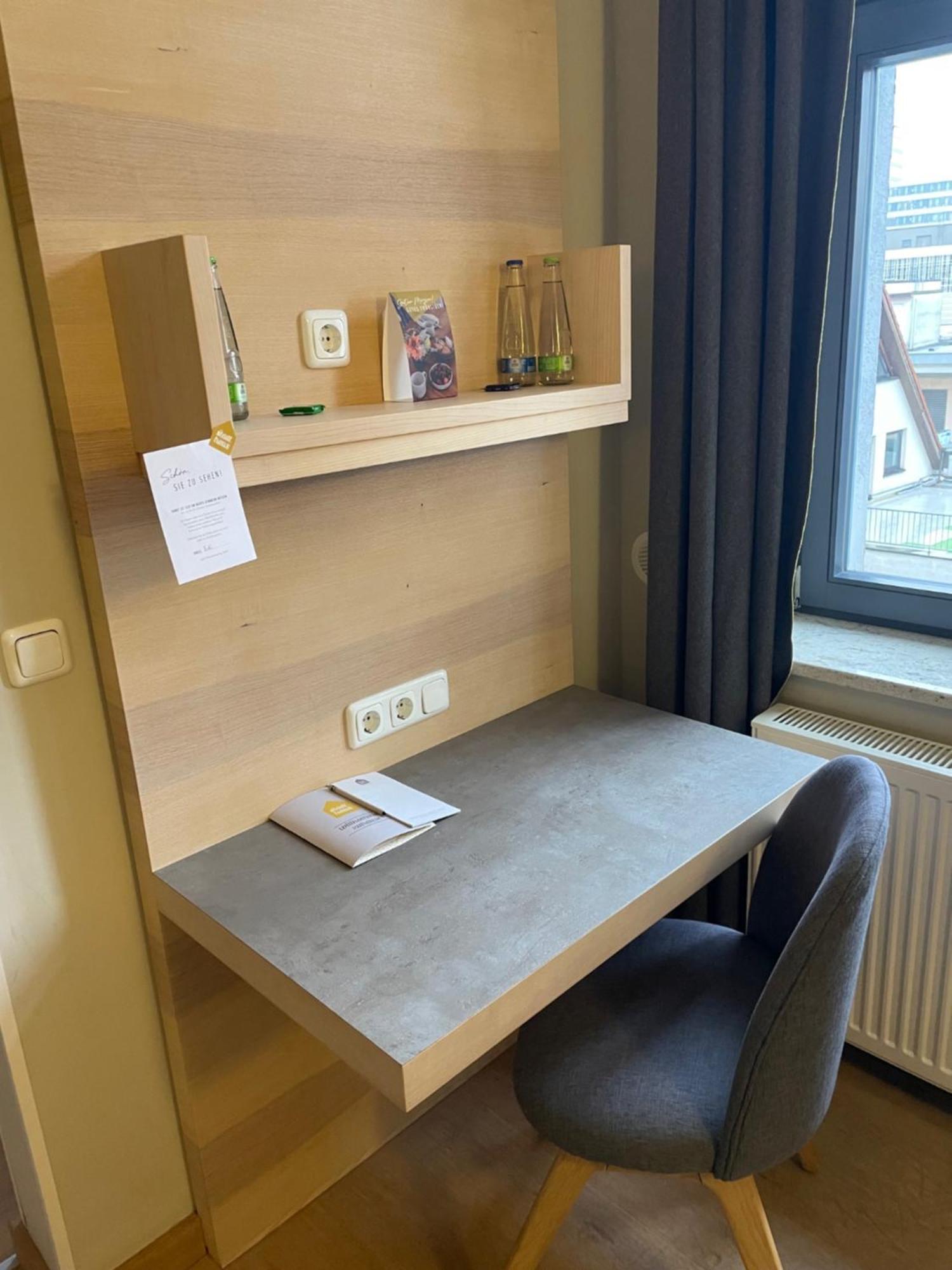 Hotel Stadthaus Erlangen Bagian luar foto